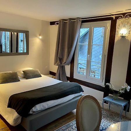 La Parenthese Du Capucin Lejlighed Honfleur Eksteriør billede