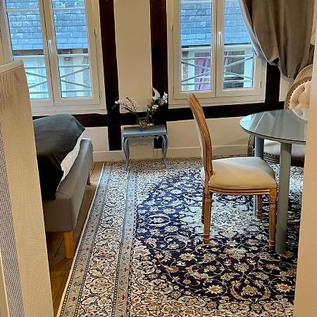 La Parenthese Du Capucin Lejlighed Honfleur Eksteriør billede